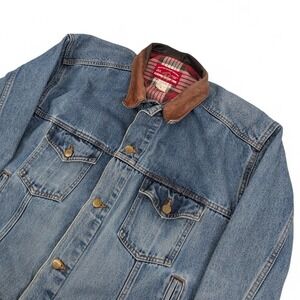 Vintage Marlboro Country Store Denim Jacket Mens Medium Leather Collar‎
